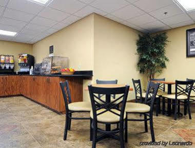 Super 8 Monterey Hotel Ресторант снимка